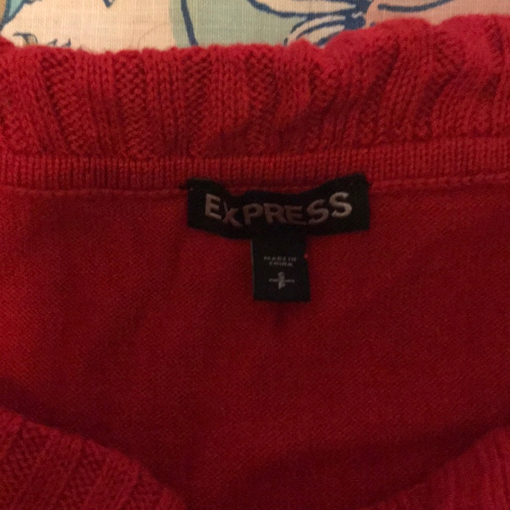 Small Express Red Sweater - Picture 2 of 3